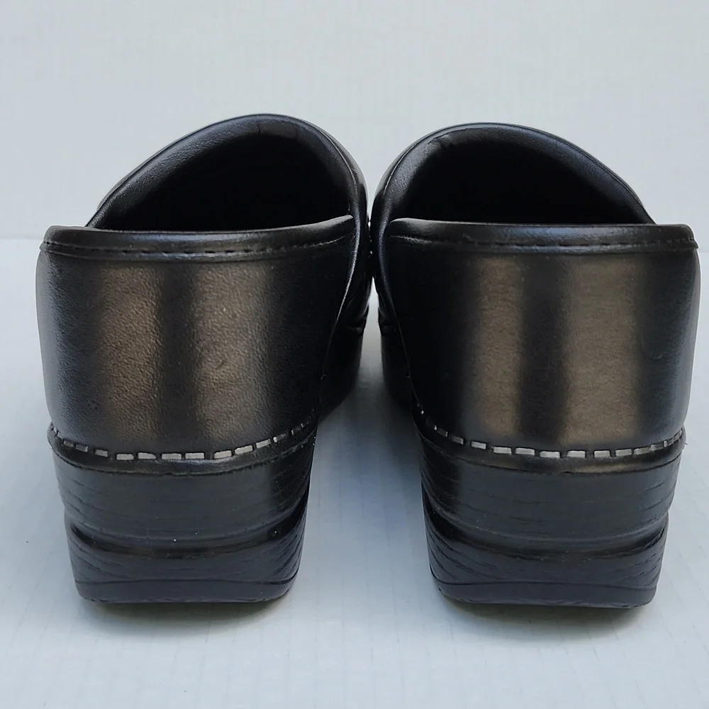 DANSKO PAVAN PROFESSIONAL BLACK NAPPA LEATHER CLOGS - Picture 3 of 11